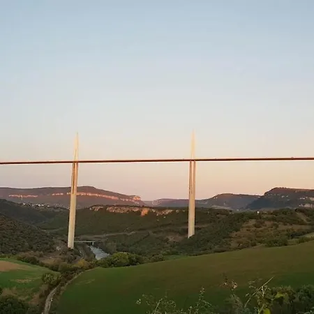 The Mill France- Near Millau בית הארחה *